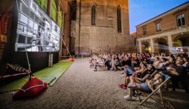 "Le cinéma en plein air est un spectacle" : 10 000 entrées, cet été, à la Cinémathèque de Toulouse qui fait sa rentrée avec Agnès Jaoui