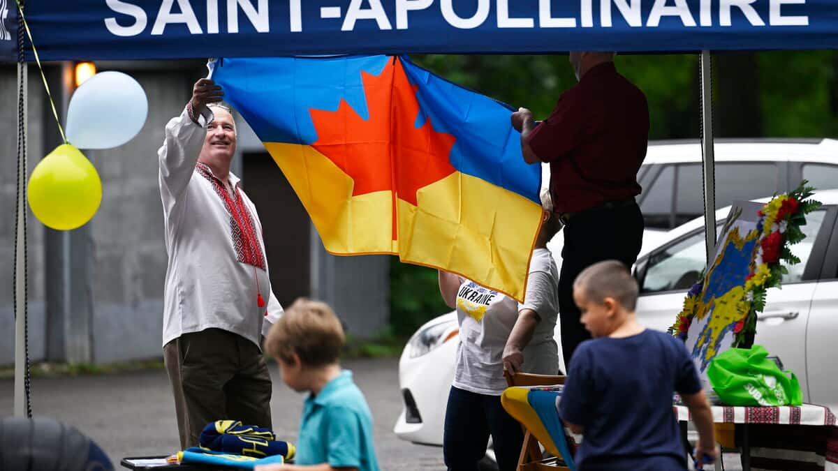 Des Ukrainiens de Québec célèbrent leur indépendance sur fond de tractations internationales