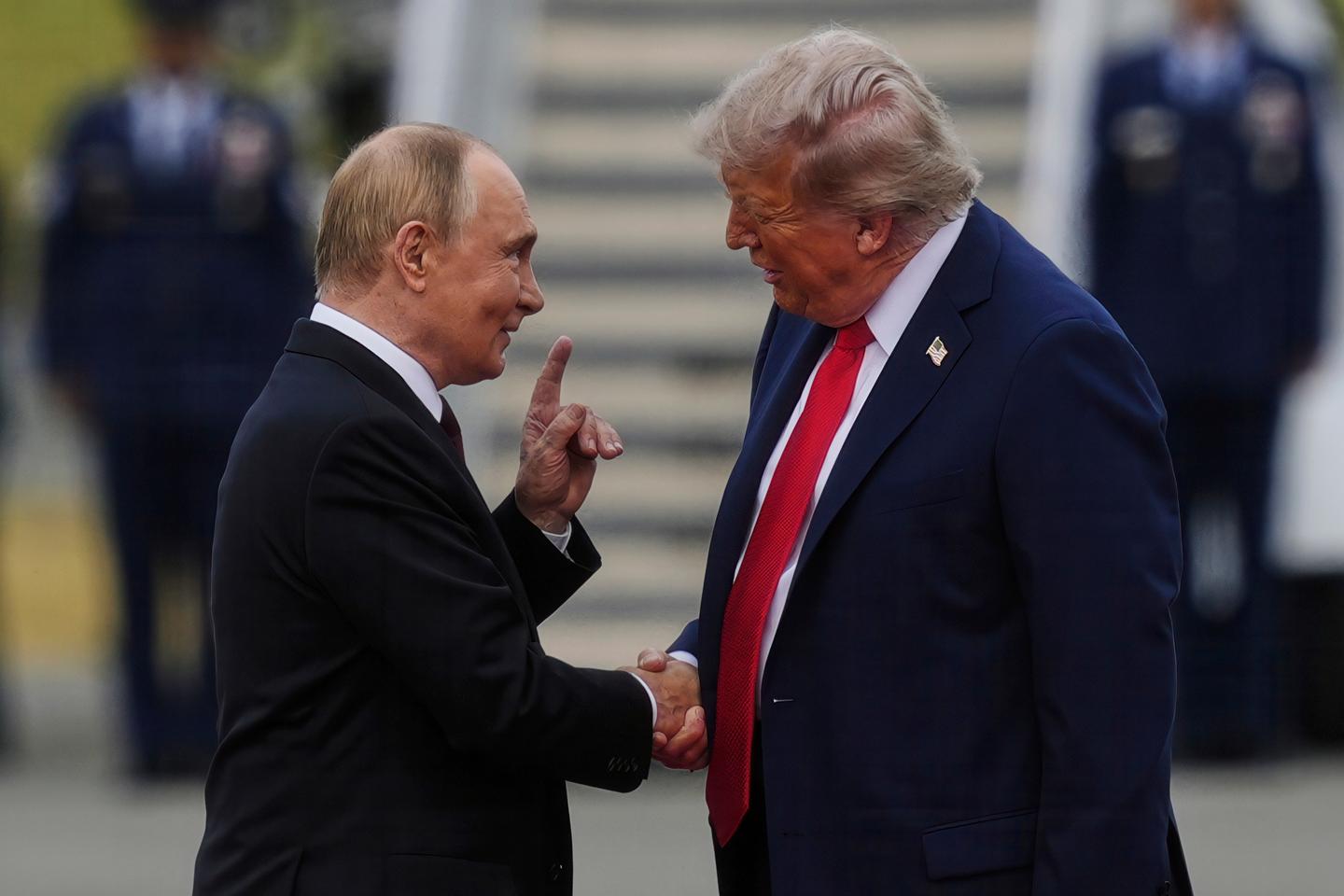 de Moscou à Washington, en passant par Anchorage, récit d’une folle séquence diplomatique