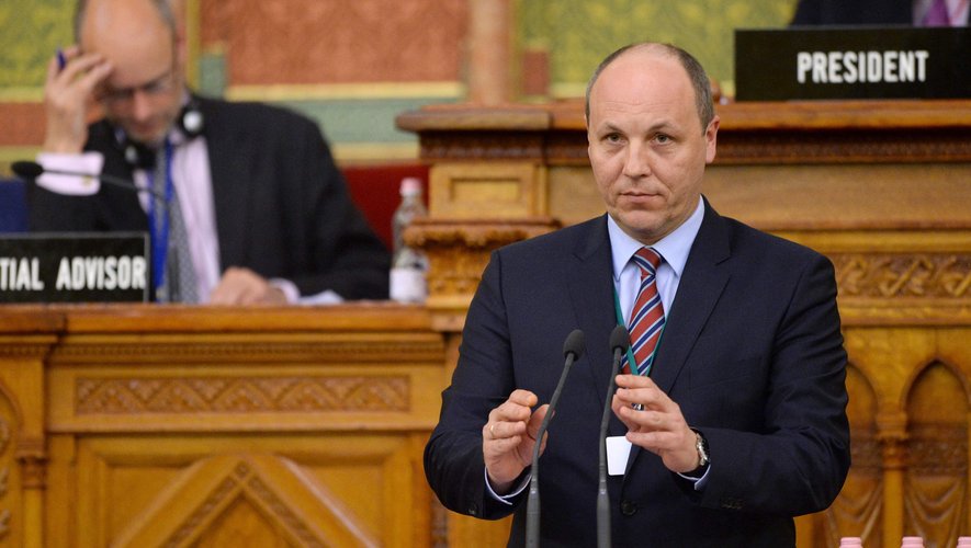 "Un meurtre horrible" : l’ex-président du Parlement ukrainien Andriï Paroubiy a été assassiné en Ukraine
