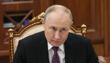 Guerre en Ukraine : le "palais de Poutine" en feu ? Un drone ukrainien déclenche un incendie près de la luxueuse demeure du président russe