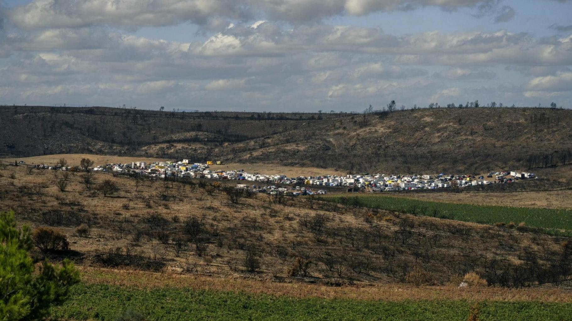 dans l’Aude, cette rave party organisée dans une commune meurtrie par les incendies choque