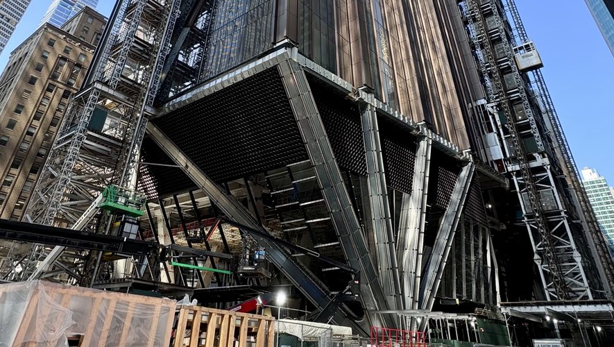 À New-York, la course à la hauteur continue