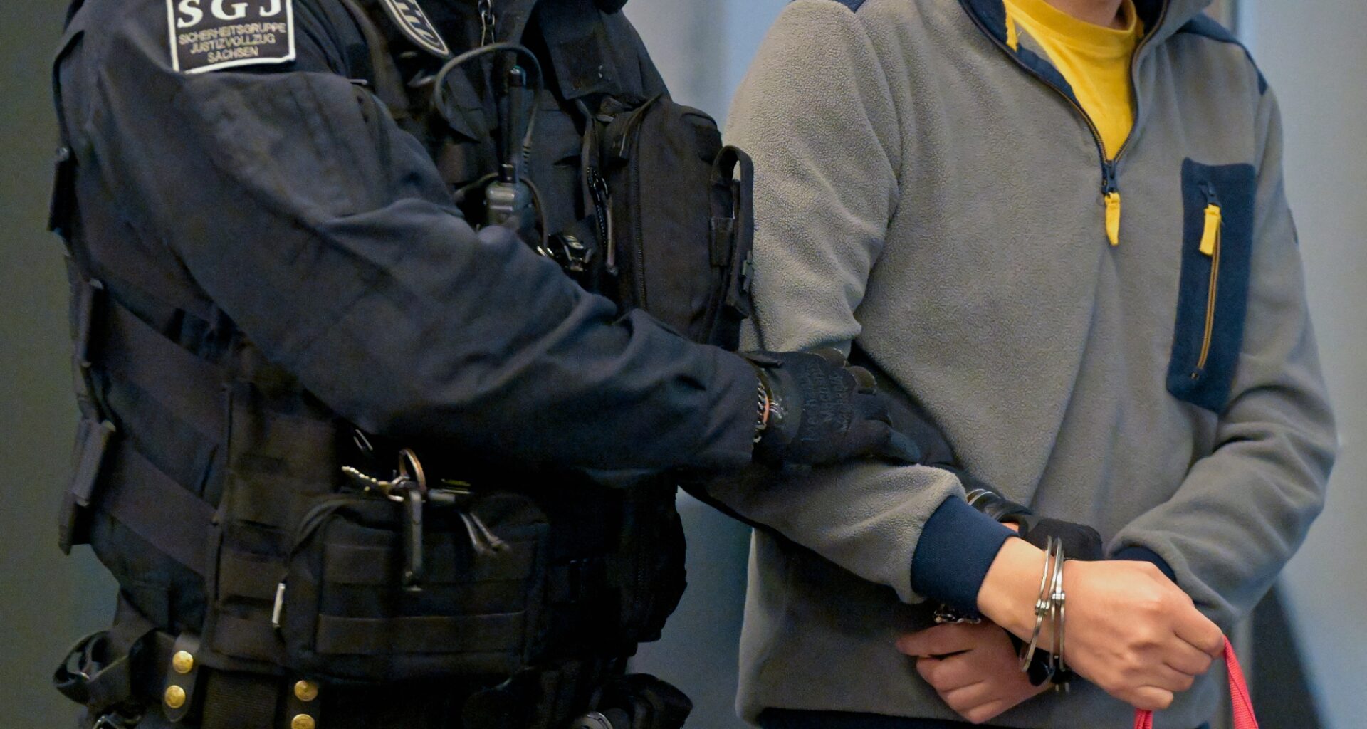 la folle histoire d'un attaché parlementaire accusé d'espionnage pour la Chine