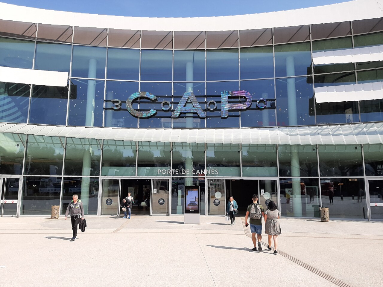 Nice. Les centres commerciaux sont-ils ouverts ou fermés ce vendredi 15 août ?