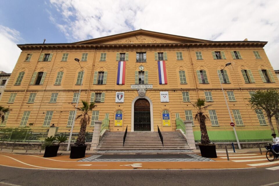 Le futur hôtel des polices prendra la place de l'hôpital Saint-Roch, au centre-ville de Nice.