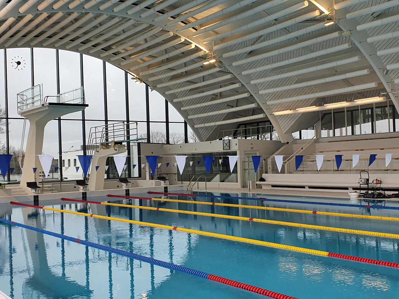 Bordeaux renforce son plan et ouvre piscines, musées et centres d'accueil malgré le 15 août