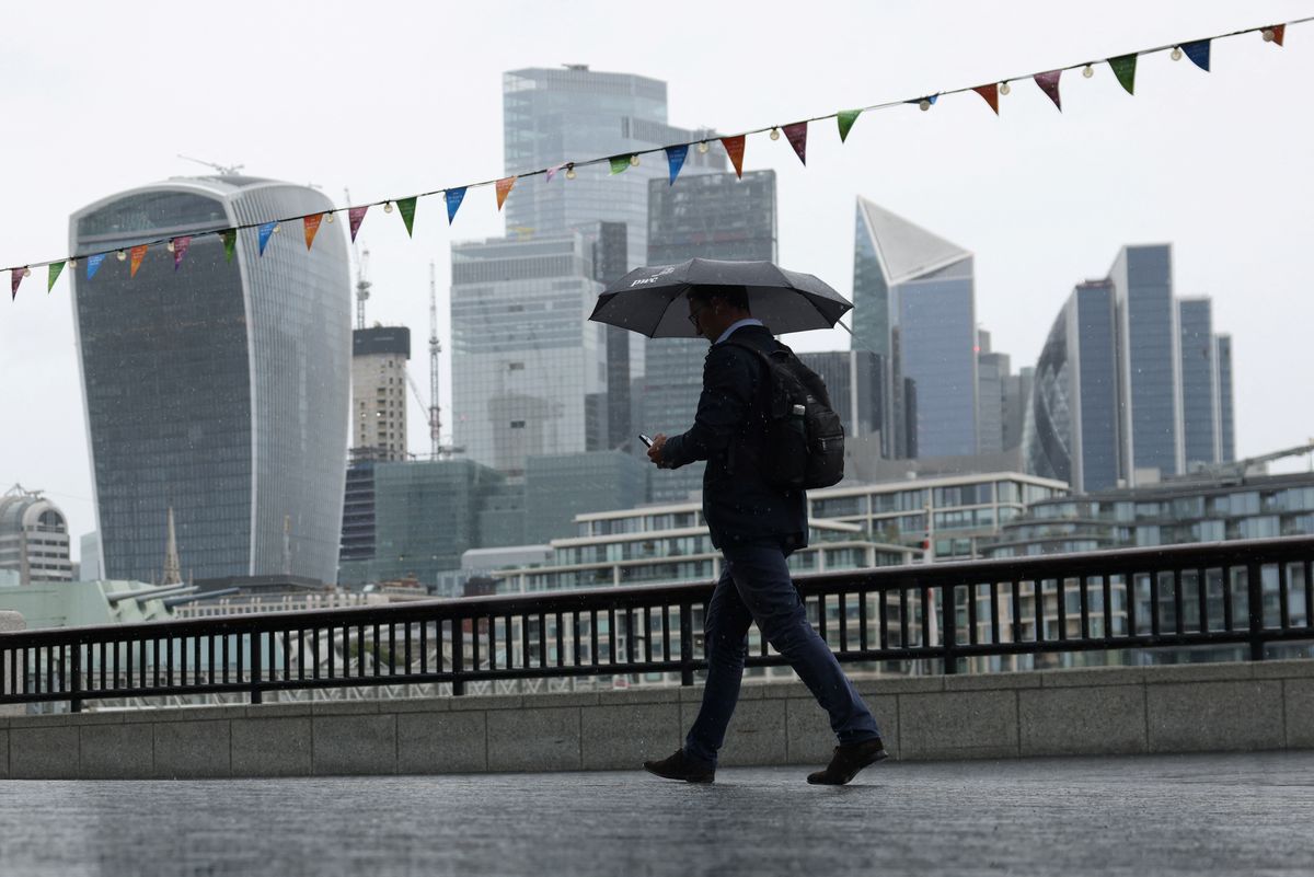 Croissance des salaires conforme aux attentes sur avril-juin