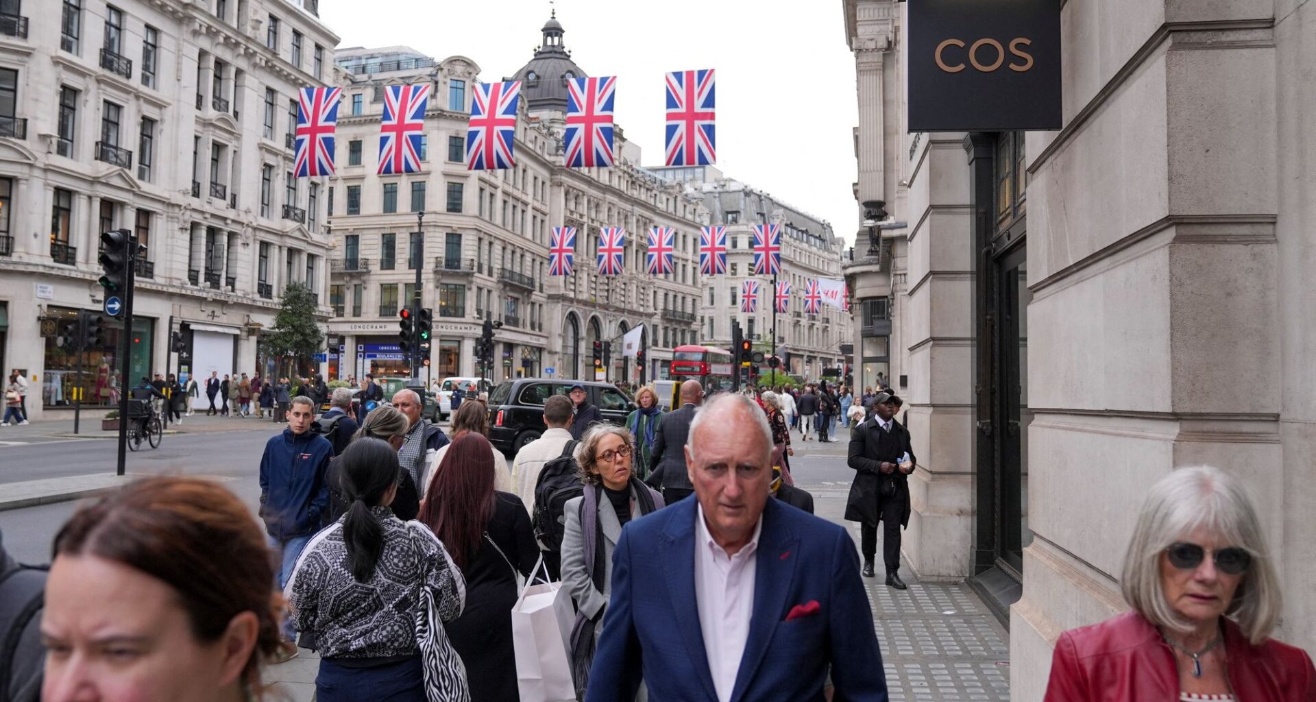 L'économie britannique était un peu plus importante que prévu fin 2023, selon l'ONS