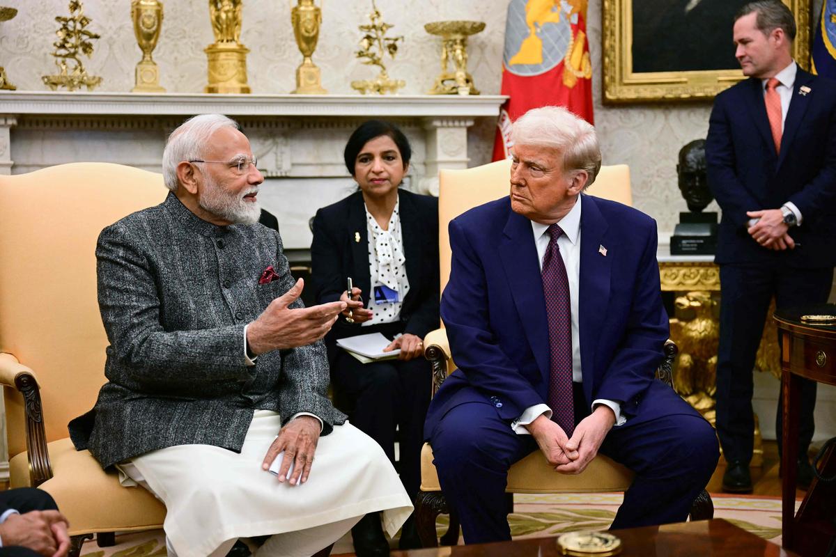 les États-Unis accusent l’Inde de financer l’agression russe en achetant du pétrole et des armes à Moscou