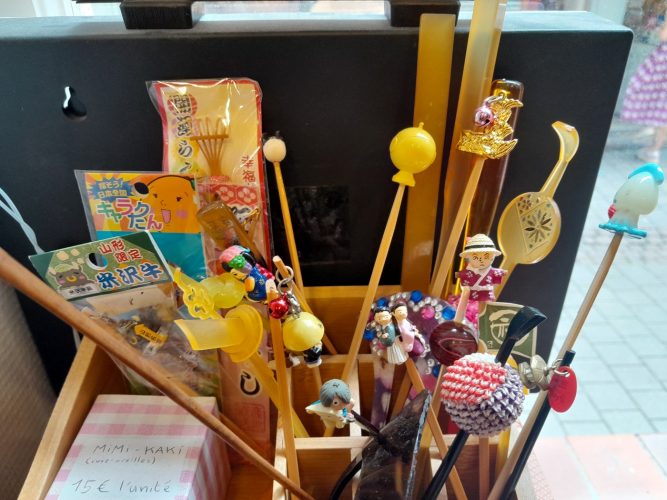 Mimikaki et pics à cheveux brocante japon tanpopo
