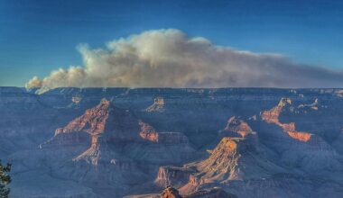 un mégafeu ravage depuis un mois une partie du Grand Canyon