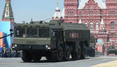 (Multimédia) La Russie lève le moratoire sur le déploiement de missiles à moyenne et courte portée - Xinhua