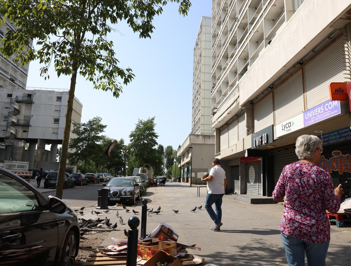 un quartier prioritaire écrasé sous la canicule