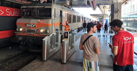 Bordeaux : la chaleur met en lumière la vétusté des rames Intercités