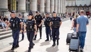 la police européenne sillonne la ville