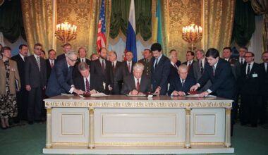 derrière les négociations sur les garanties de sécurité, le spectre du Mémorandum de Budapest