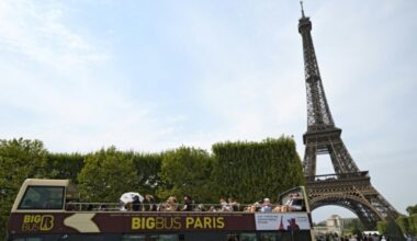 "Une invasion": face au surtourisme, Paris veut moins de cars : Actualités