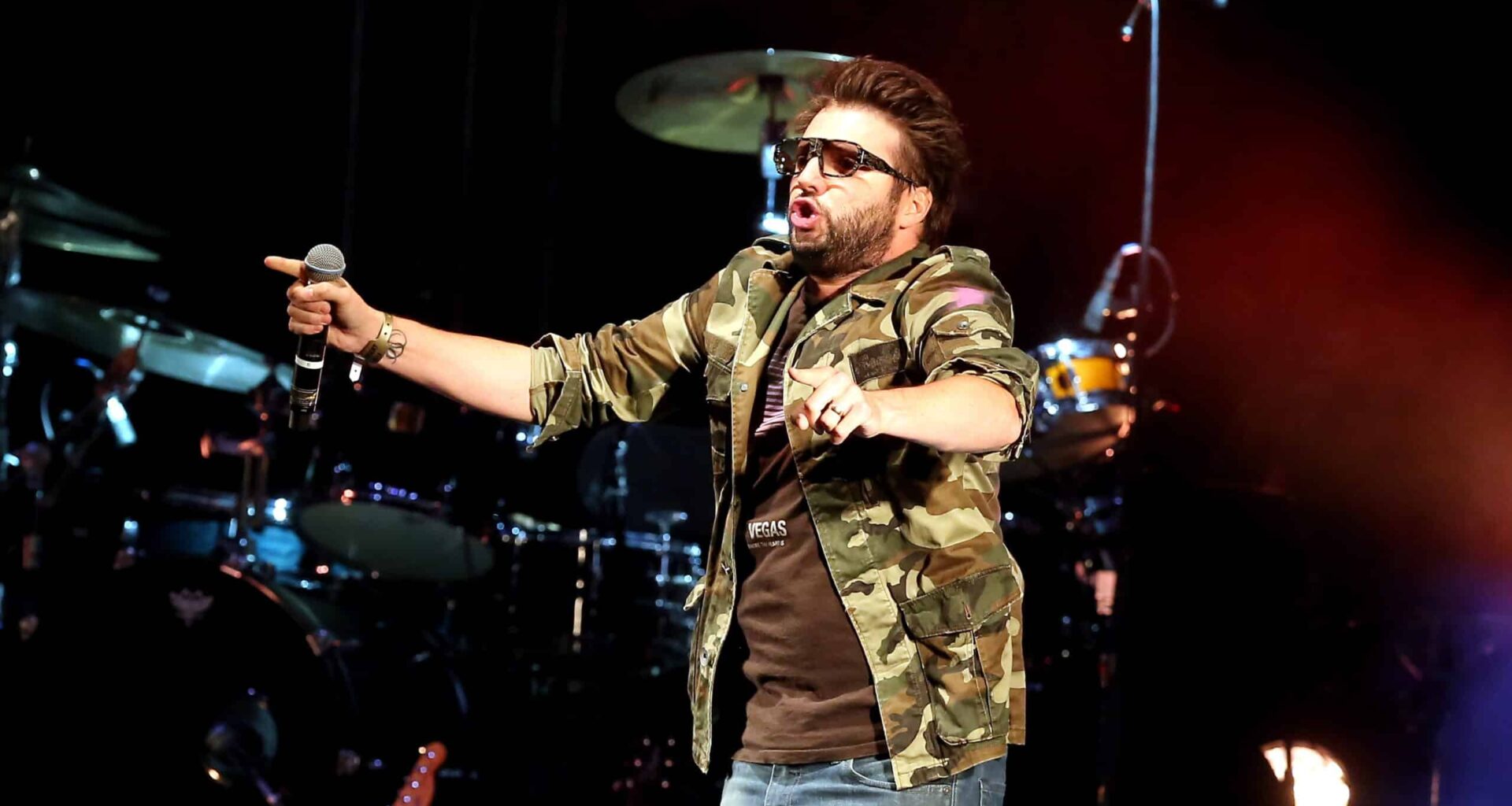 "Elle a décidé de faire la p*te" : Helmut Fritz, son concert vire au fiasco, le geste fou de son public dans un festival français