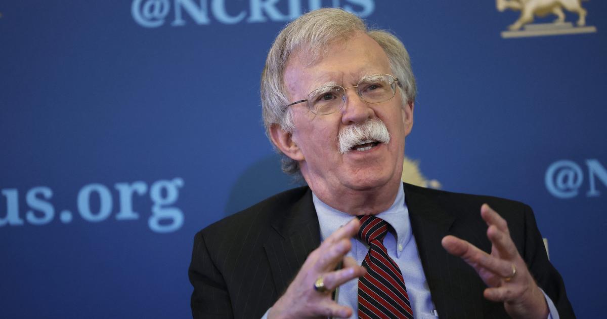 des agents du FBI perquisitionnent le domicile de John Bolton, l’ex-conseiller de Donald Trump