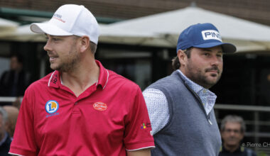 Le Cherbourgeois Augustin Holé joue aux côtés d'une légende du golf français