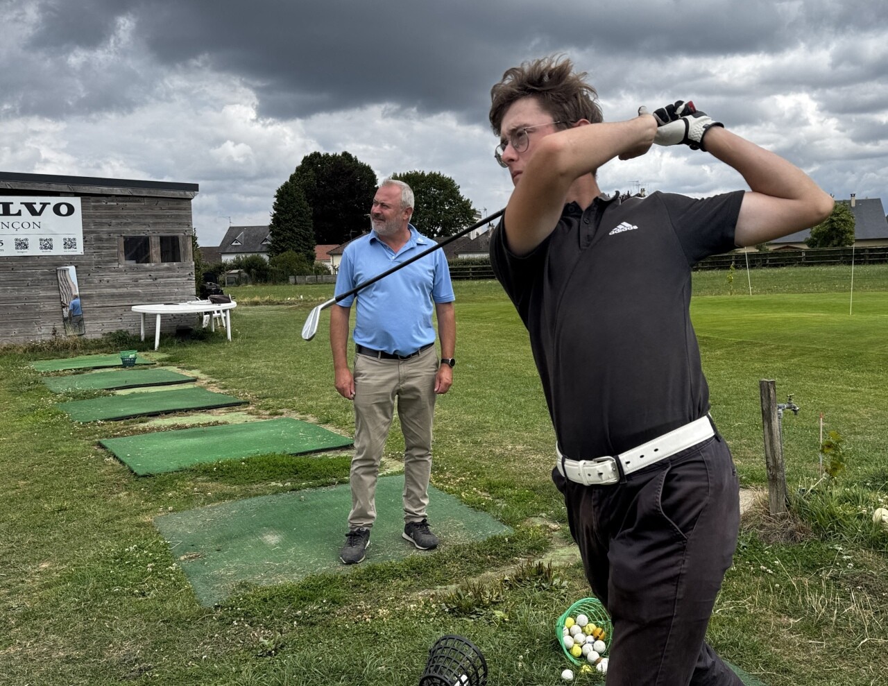 Cyrille le Ponner tient les rênes du golf de l'hippodrome d'Alençon, la passion a eu raison de cet ancien para