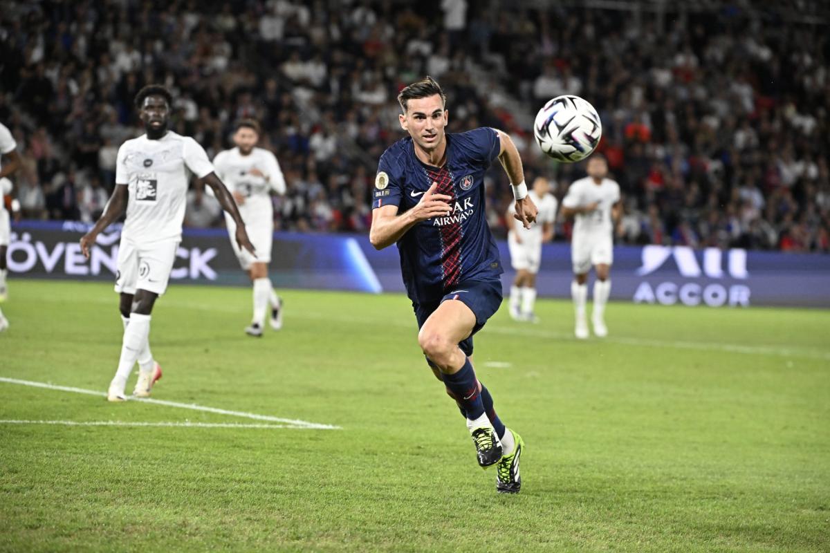 Le but d'une reprise du droit de Fabian Ruiz pour le PSG face à Angers en vidéo