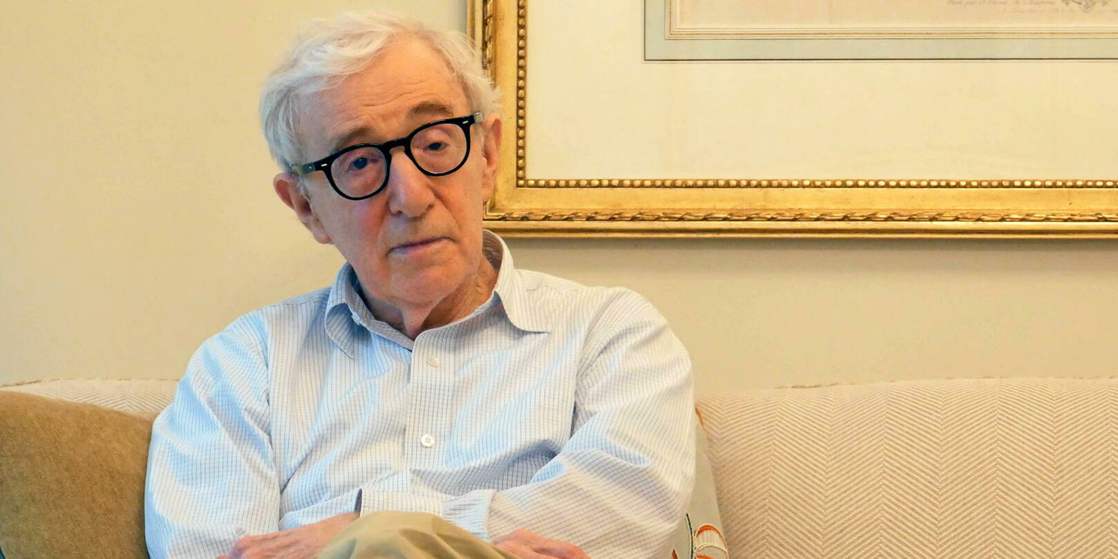 Woody Allen se met à dos l’Ukraine en collaborant avec les Russes
