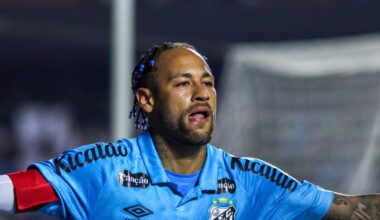 en vidéo, le doublé de Neymar avec Santos en championnat brésilien