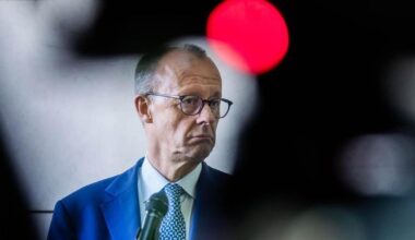 Le chancelier allemand défend sa décision d'arrêter certaines livraisons d'armes à Israël - rts.ch