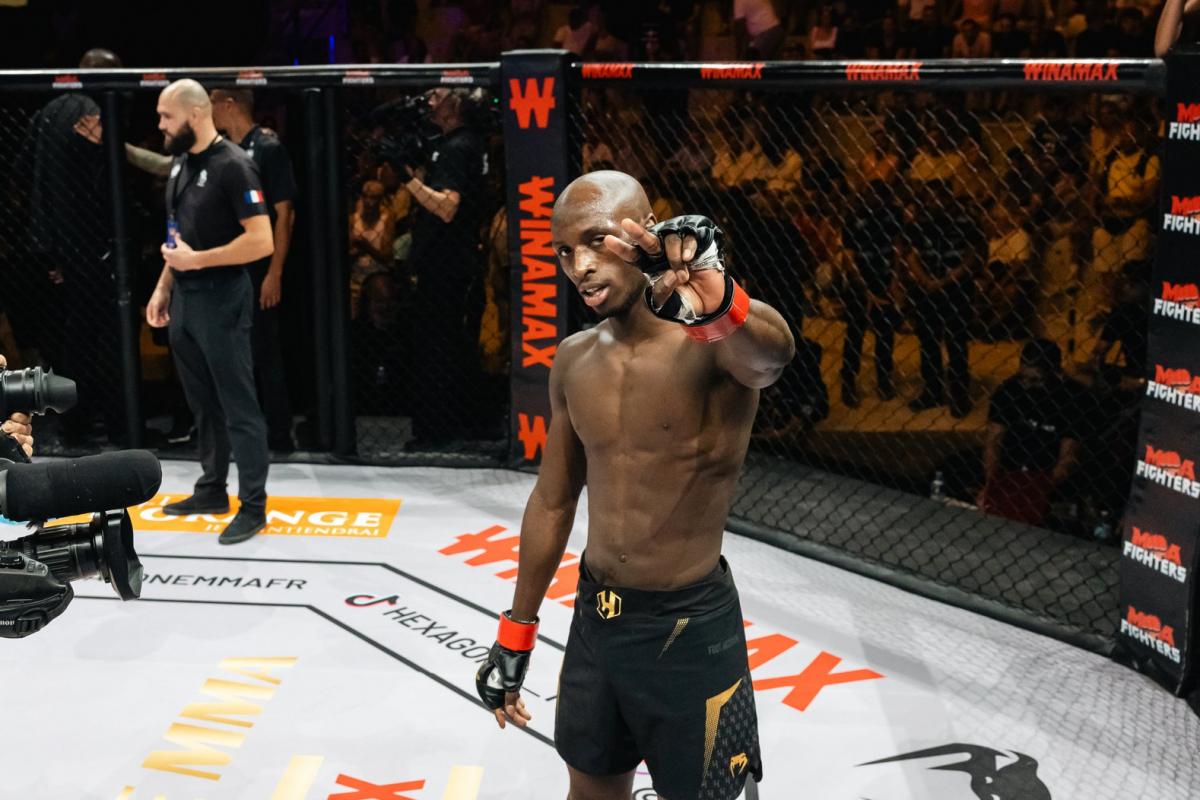 À l'Hexagone MMA, Samba Sima et Océane Samson ont fait vibrer le Théâtre antique d'Orange