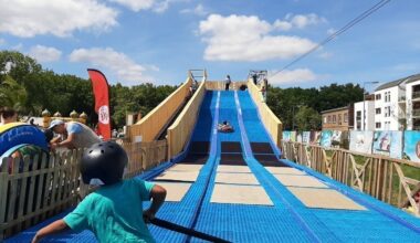 Luge d’été, tyrolienne, trampolines… Des activités ludiques gratuites à Lille pendant l’été