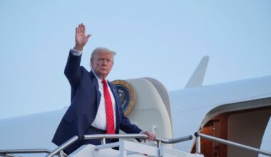 Donald Trump menace l’Inde d'augmenter la surtaxe sur les produits à cause des achats de pétrole russe