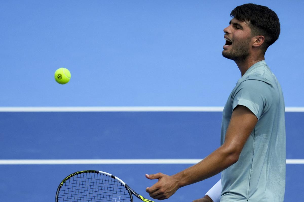 Accroché par Damir Dzumhur, Carlos Alcaraz se hisse au troisième tour du Masters 1000 de Cincinnati - L'Équipe