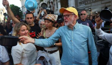Jeremy Corbyn s’inscrit dans les pas de Mélenchon avec son nouveau parti de gauche radicale