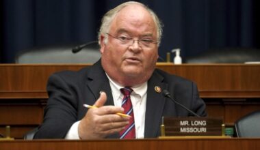 Trump limoge le chef du fisc américain moins de deux mois après sa confirmation