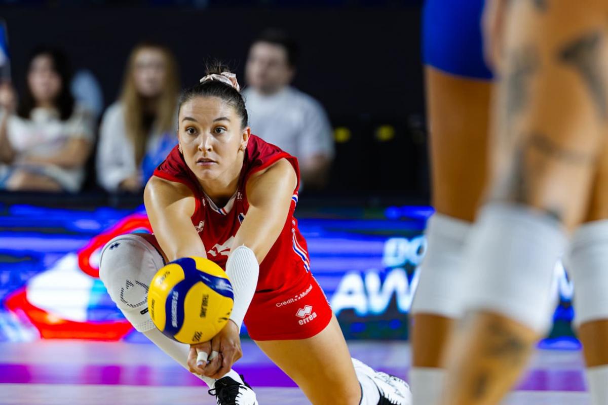 « C'est une joueuse qui change les matches, un peu comme Earvin Ngapeth » : Héléna Cazaute, la cheffe étoilée qui mène des Bleues ambitieuses en phase finale du Mondial - L'Équipe