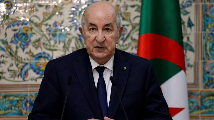 L’Algérie, ici représentée par son président Abdelmadjid Tebboune, reproche à la France de fuir ses « responsabilités ».