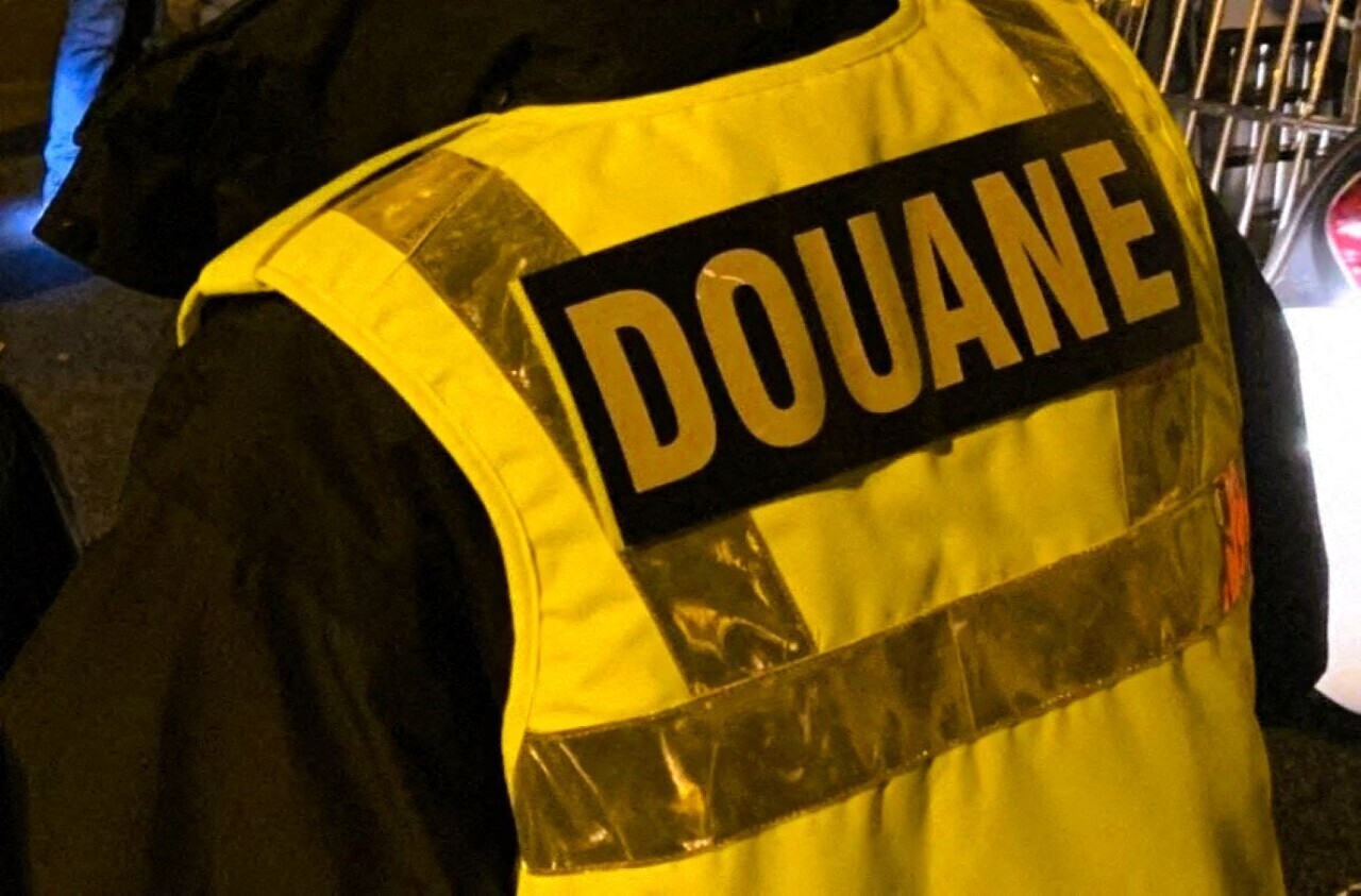 Les douanes font un gros coup de filet dans une entreprise près de Grenoble