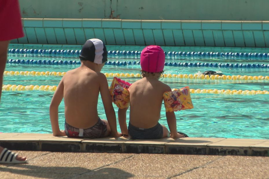 "C'est une bonne surprise", une piscine de l'agglomération de Grenoble gratuite jusqu'à dimanche