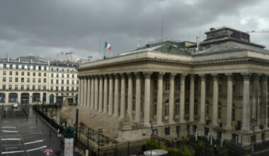 La Bourse de Paris soutenue par un environnement économique jugé plus clair - 13/08/2025 à 18:14