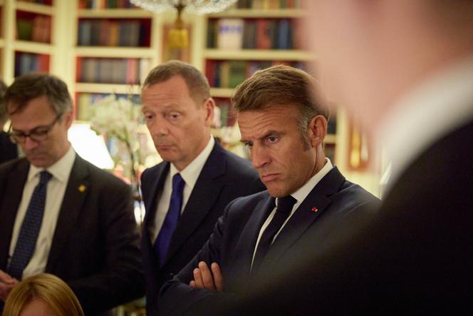 Le président Emmanuel Macron lors de sa rencontre avec le président ukrainien à la Maison Blanche, à Washington, le 18 août 2025.
