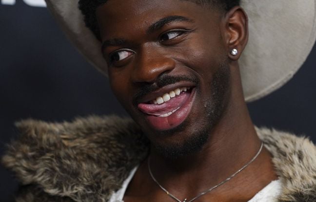 En slip et santiags dans les rues de Los Angeles, Lil Nas X se fait coffrer par la police
