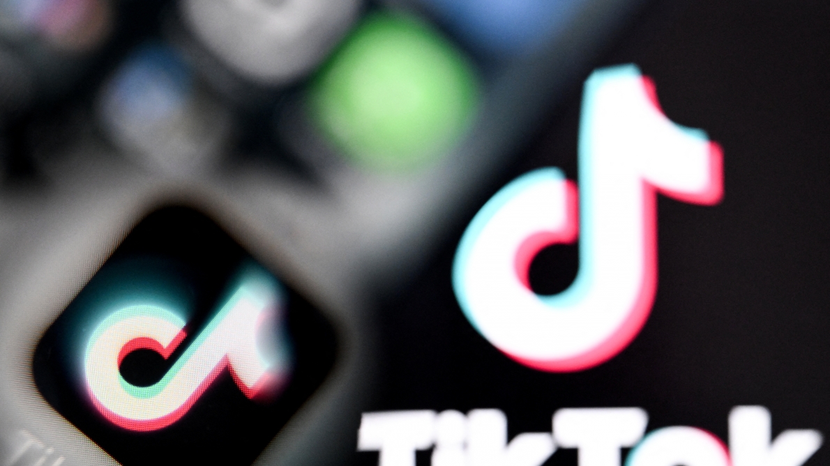 Réorganisation chez TikTok au Royaume-Uni : l’IA menace des centaines de postes