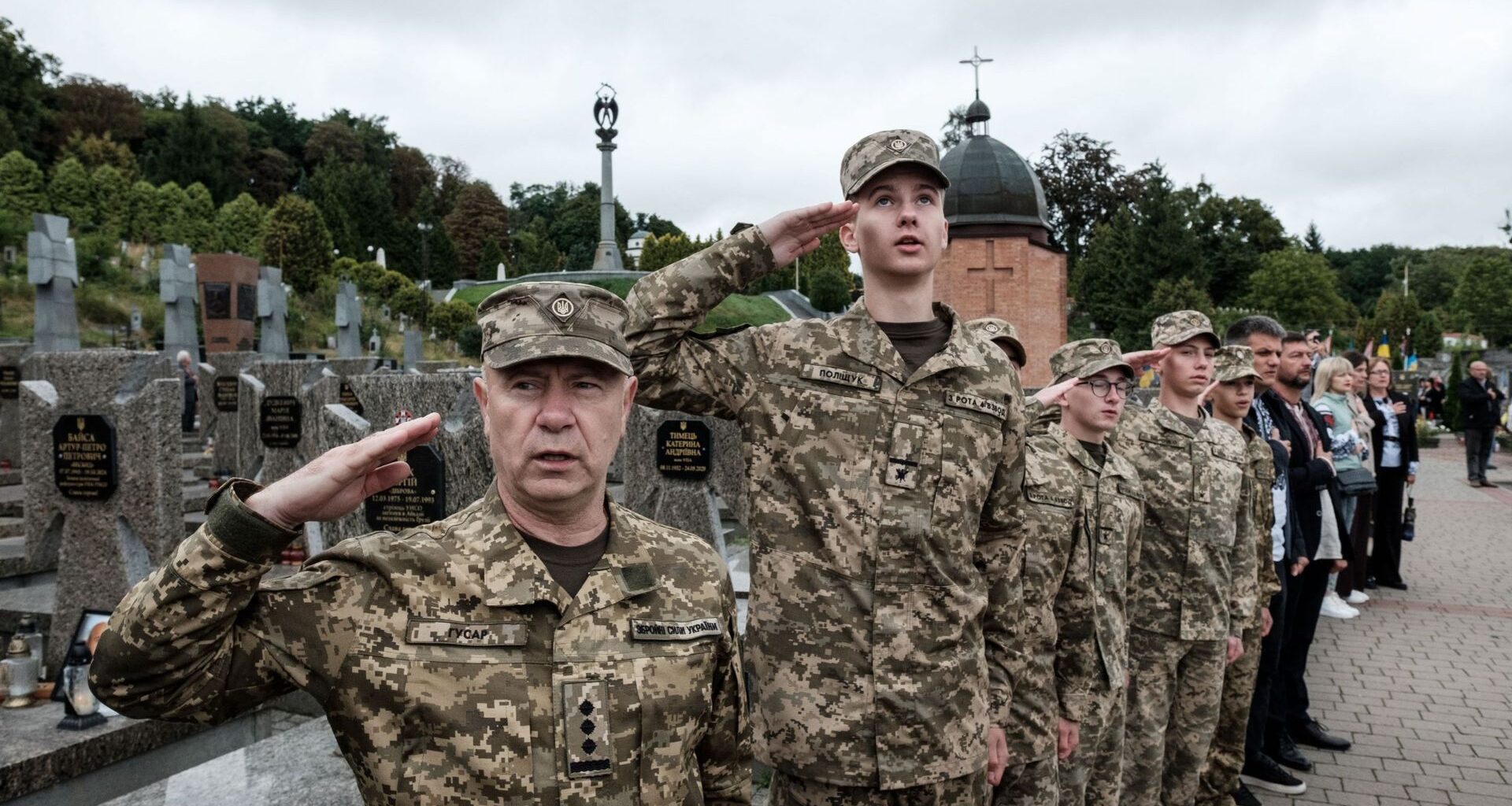 Guerre en Ukraine : les hommes de 18 à 22 ans à nouveau autorisés à se rendre à l’étranger