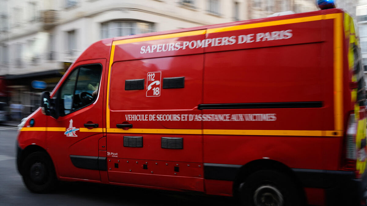 Paris : encore un homme blessé au couteau en voulant défendre son amie