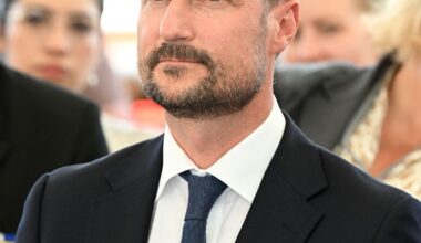 Une famille royale secouée, son prince héritier prend la parole pour la première fois