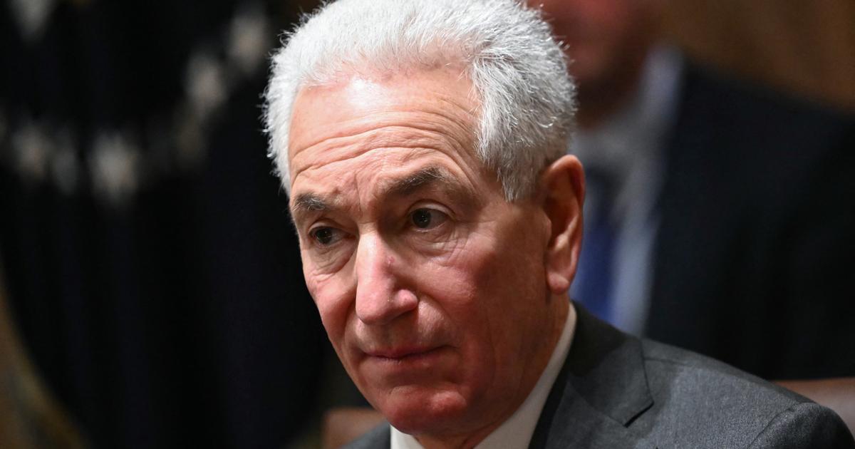 Charles Kushner envoie son chargé d’affaires pour le remplacer