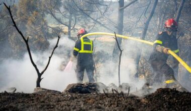 Un incendie « fixé » après avoir parcouru 130 hectares, les pompiers restent mobilisés