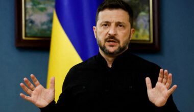 la réunion organisée à Londres «a été constructive», affirme Zelensky